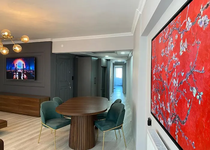 Whole At The Heart Of Sisli Nisantasi K Apartment