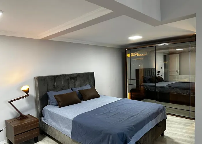 Whole At The Heart Of Sisli Nisantasi K Apartment *