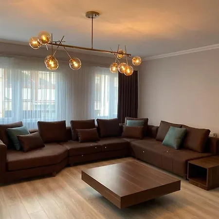Whole At The Heart Of Sisli Nisantasi K Lejlighed *